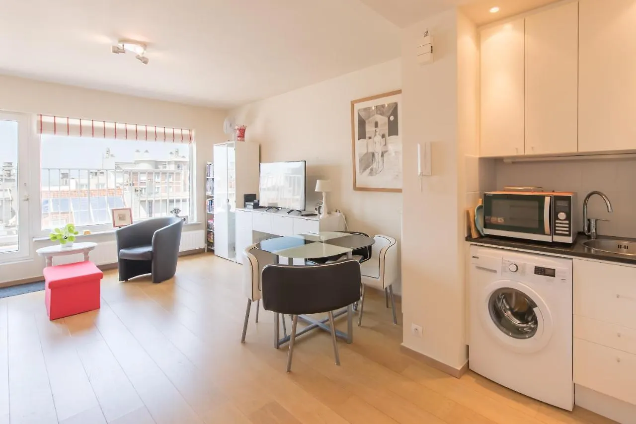 Zonnig Penthouse met terrassen Appartement Oostende